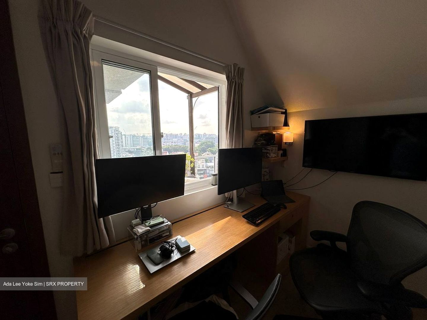 Grosvenor View (D14), Condominium #620223861
